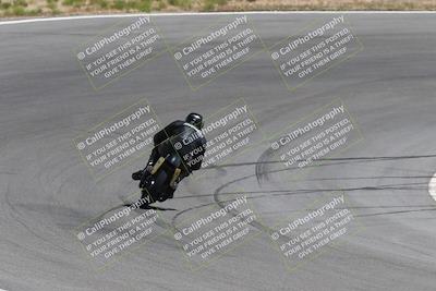 media/Apr-20-2025-AHRMA (Sun) [[393a79c373]]/Race/Group 7/Turn 4b/